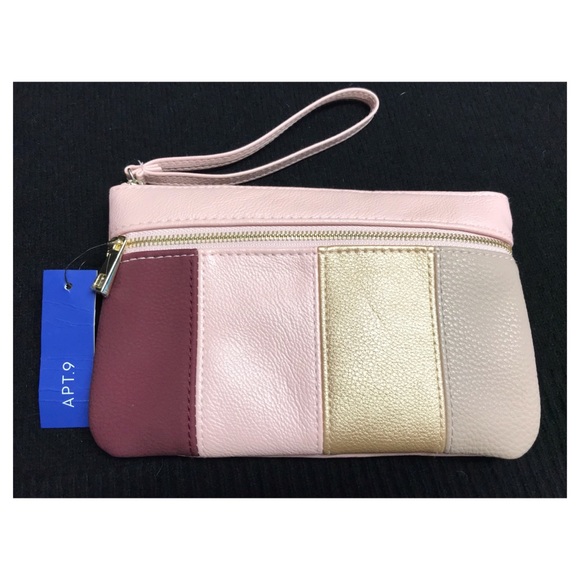 Apt. 9 Handbags - Dusty Pink ‘Safe Keeper’ colorblock Wristlet NWT